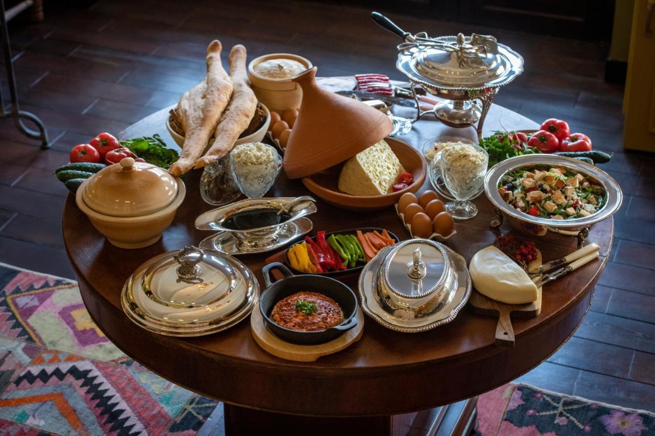 Communal Hotel Телави Экстерьер фото