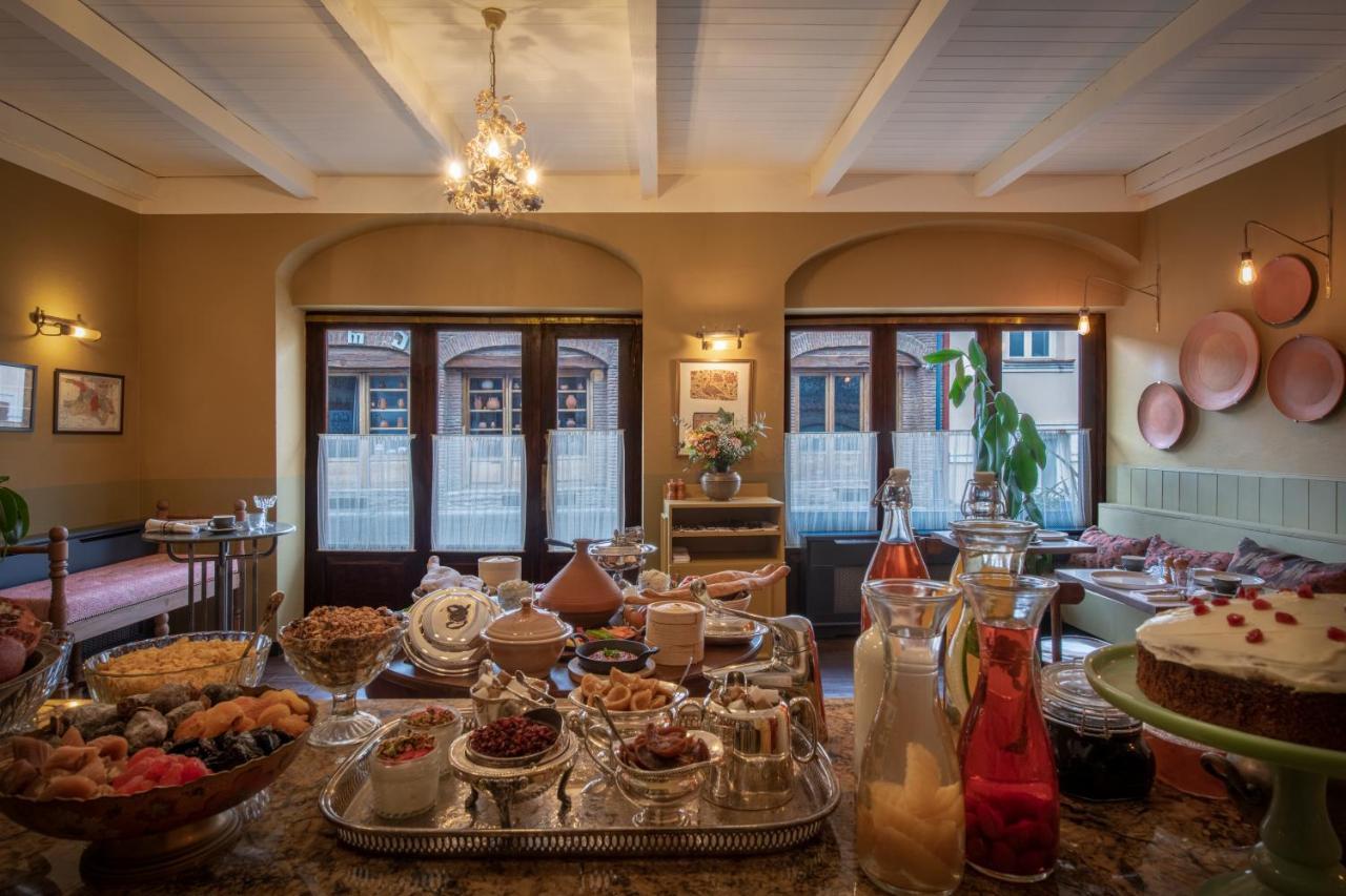 Communal Hotel Телави Экстерьер фото